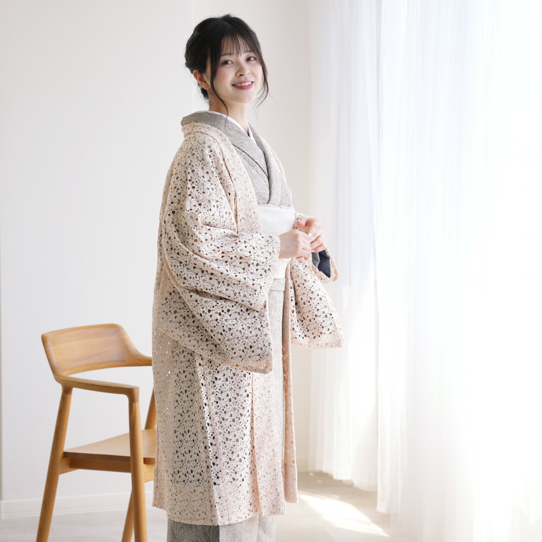 【レース羽織 ニコアンティーク 薄桜色の花レース】長羽織 羽織 着物 総レース ラッセルレース レディース 花柄 日本製 国産生地 リネン 麻 綿 薄羽織 塵除け フリーサイズ 透け感 シースルー 和装コート アウター ピンク 薄ピンク