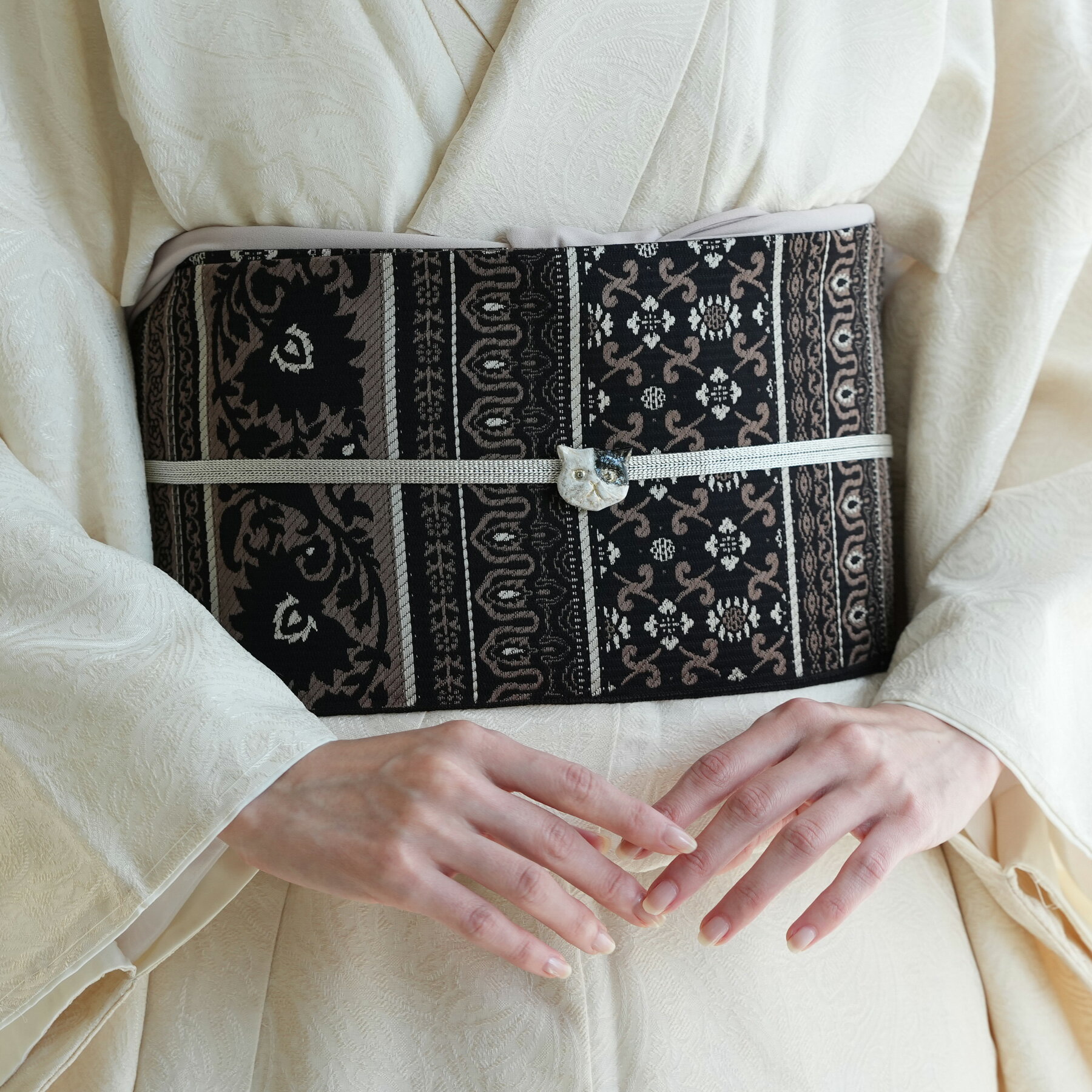 【utatane 博多織 小袋帯 長尺 正絹 リバーシブル インド更紗献上 ブラック×ブラウン】日本製 国産 本..