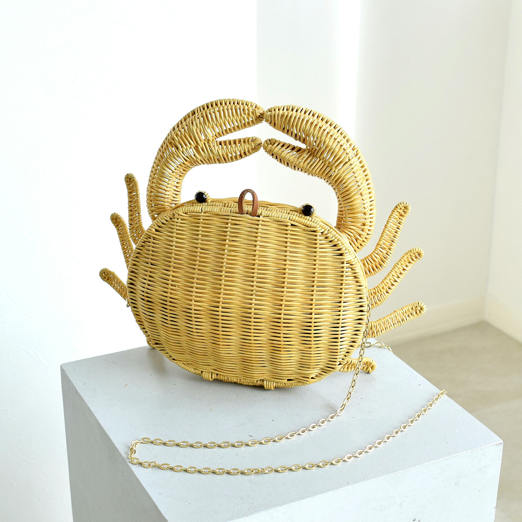 【utatane 籐カゴバッグ 蟹　カニ クラッチバッグ　ショルダー ラタンウィッカー 籐編み 単品】アニマルモチーフ かごバッグ 籠バッグ バスケット ハンドメイド 天然素材 ボヘミアン ミッドセンチュリー フラワームーブメント カジュアル 浴衣 着物