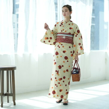 【25%OFF】浴衣 セット レディース(浴衣/帯/下駄)先染めベージュ 赤 えんじ オレンジ キャメル ドット 水玉 綿麻 麻混 特選 先染めベージュ 浴衣セット ゆかた 女性 レディース レトロモダン 大正ロマン 古典柄 モダン フリーサイズ