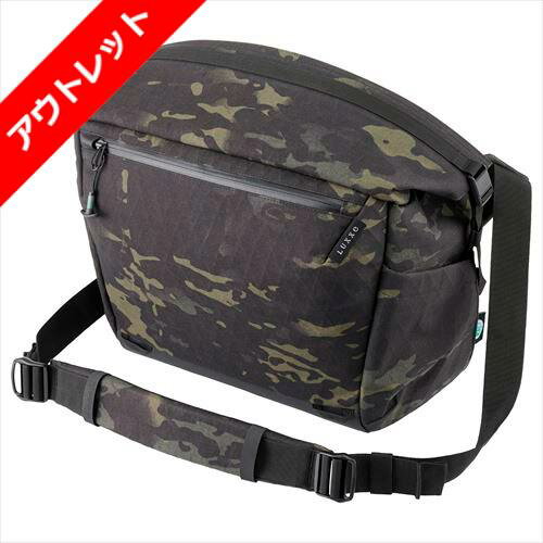 【アウトレット 訳あり特価】LUXXe（ラグゼ） フィールド ロールトップショルダーバッグ 18 カメラバッグ ブラックカモ SLX-FRSB18BC 4977187208191 ワンショルダー スリングバッグ おしゃれ ショルダー アウトドア ハクバ HAKUBA