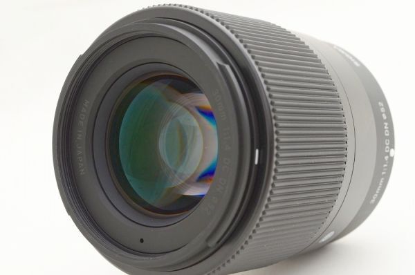 【中古】 『極美品』 SIGMA 30mm F1.4 DC DN Contemporary FUJIFILM用（Xマウント） / シグマ / SIGMA / レンズ / ミラーレス カメラ交換レンズ / マウント FUJIFILM / FUJINON Xマウント