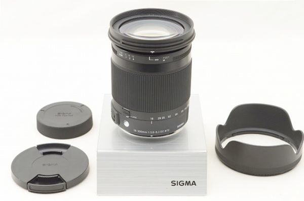 【中古】 『極美品』 SIGMA 18-300mm F3.5