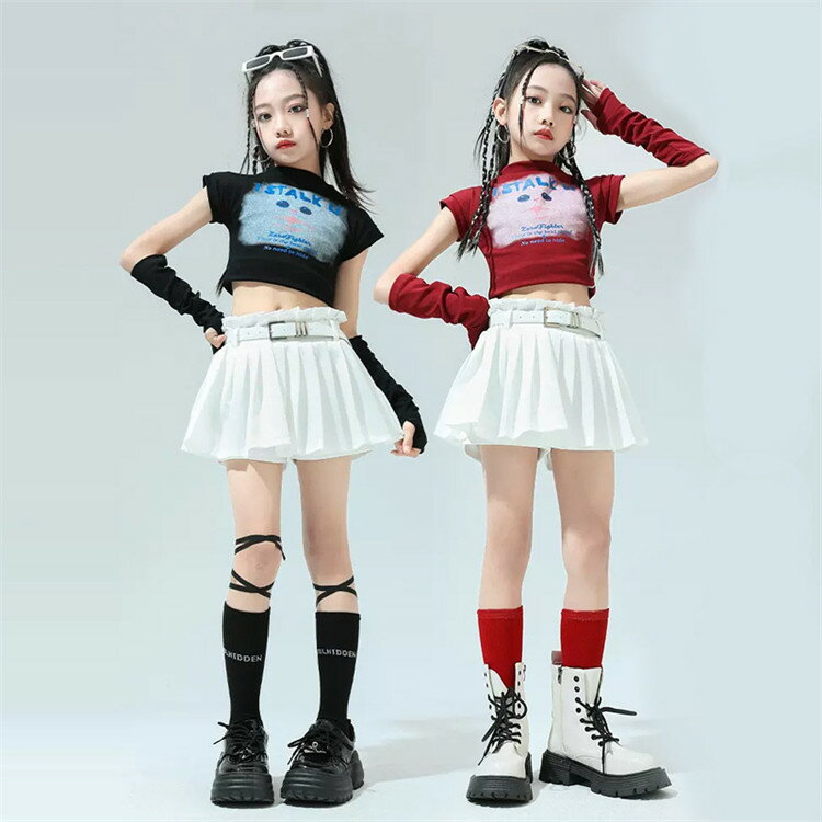 乐天商城 - ダンス衣装 ダンスウエア セットアップ 上下セット 4点セット 子供服 ジャズダンス衣装 女の子 子供 キッズ 猫 ネコ トップス Tシャツ ショート丈 半袖 腕カバー プリーツスカート ショートスカート ベルト付き ヒップホップ ジャズダンス 舞台服 ステージ衣装 HIPHOP 演出服