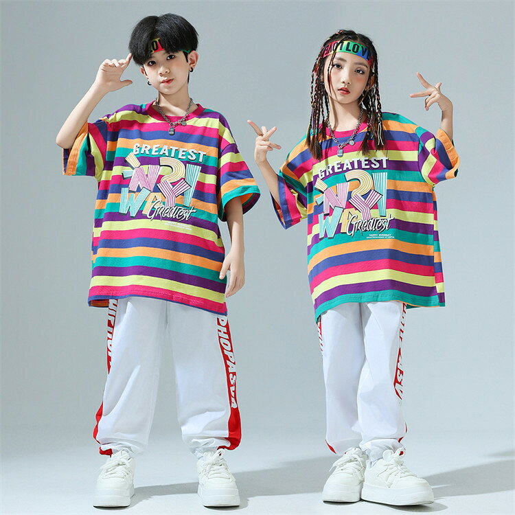 乐天商城 - ダンス衣装 女の子 子供 キッズ ダンスウエア 子供服 ストライプ柄 セットアップ 上下セット 2点セット ゆったり ジャズダンス ヒップホップ Tシャツ 半袖 ガウチョパンンツ ロングパンツ 長ズボン 練習着 舞台衣装 ステージ衣装 HIPHOP k-pop 演出服 発表会 団体服 110-180