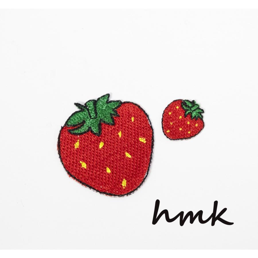 アップリケ 刺繍ワッペン　大小の親子セットです☆アイロンで接着可能でバッグやポーチ、お子様の持ち物など貼って可愛くアレンジしていただけます。ハンドメイドに最適です。SIZE：大サイズ　縦 約4.0cm×横 約3.7cm小サイズ　縦 約1.7cm×横 約1.5cm数 量：各1枚素 材：ポリエステル品 番：WP01314-88cWP01306-88c※ 製造に多少のムラや個体差が御座います。※閲覧環境により見え方が異なる場合が御座います。アップリケ 刺繍ワッペン　大小の親子セットです☆アイロンで接着可能でバッグやポーチ、お子様の持ち物など貼って可愛くアレンジしていただけます。ハンドメイドに最適です。SIZE：大サイズ　縦 約4.0cm×横 約3.7cm小サイズ　縦 約1.7cm×横 約1.5cm数 量：各1枚素 材：ポリエステル品 番：WP01314-88cWP01306-88c※ 製造に多少のムラや個体差が御座います。※閲覧環境により見え方が異なる場合が御座います。