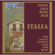 出荷目安の詳細はこちら商品説明ヴィーナス20周年企画ヴィーナス・ジャズ・ワイン・バー第4弾。ヴィーナスのイタリアン・アーチスト達の名演、名録音と名曲でイタリアン・ワインとの最高のマリアージュで至福のひとときを。内容詳細ヴィーナス・レコードが誇るイタリア系のミュージシャンの演奏をたっぷり2枚のCDに詰め込んだコンピレーション盤。コクがあるといわれるイタリアンワインのように濃密な時間を演出してくれる。(CDジャーナル　データベースより)曲目リストDisc11.エアジン/2.レジネッラ/3.マイ・ファニー・バレンタイン/4.イン・チェルカ・ディ・テ/5.センサ・フィーネ/6.ドナ/7.スターダスト/8.春 ~四季より~/9.ワルツ・フォー・ルース/10.ペーパー・ムーン/11.アマポーラDisc21.ネイチャー・ボーイ/2.チャオ・チャオ・バンビーナ/3.君に恋して/4.アローン・トゥゲザー/5.君なしでは生きられない/6.ジャスト・ワン・オブ・ゾーズ・シングス/7.けれど恋は/8.ターンアラウンド/9.ホワッツ・ニュー/10.もっと愛の歌を/11.逢いびき