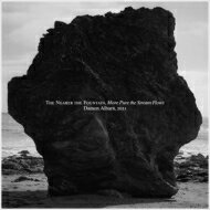 出荷目安の詳細はこちら商品説明デーモン・アルバーン(ブラー、ゴリラズ)のセカンド・ソロ・アルバムが完成。多彩な音楽スタイルと実測的な歌詞により、英国で最も影響力があるミュージシャンとして認知される彼の7年半ぶりとなるソロ・アルバム。『The Nearer The Fountain, More Pure The Stream Flows』はDamon Albarnのセカンド・ソロ・アルバムで、新たな所属レーベル、Transgressive Recordsよりリリースされる。『The Nearer The Fountain, More Pure The Stream Flows』は、元々はアイスランドの風景にインスパイアされたオーケストラ作品として意図されていたが、昨年のロックダウン下、Albarnは脆弱性、喪失、出現、再生のテーマをさらに探求する11のトラックへとそれを展開。結果、自らをストーリーテラーとする曲のパノラマコレクションを完成させた(アルバムのタイトルはJohn Clareの詩『Love and Memory』から取られている)。「このレコードを制作している時、僕は自分自身の暗い旅(dark journey)に出ていた。そして、穢れがない源(pure source)がまだ存在するかもしれない、と信じるようになった」とAlbarnは語る。長年にわたる音楽的シフトと探求の中、このレコードは、親密なメロディに寄り添うオーケストラのアレンジや、感染性のある荘厳を磨く不協和音と共に、Albarnの持つより多くの領域を明らかにする。そして、それらは、これまでの中でも最も魅力的なAlbarnのヴォーカル・パフォーマンスにセットされる。『The Nearer The Fountain, More Pure The Stream Flows』は自然界の美しさと混沌をとらえたサウンドトラックのように、鮮やかに人間の感情の満ち引きを記録し、我々の時代の魂を豊かにするドキュメントとして機能する。■ 日本盤ボーナス・トラック追加収録■ 世界同時発売、解説/歌詞/対訳付＜PROFILE＞シンガー、ソングライター、プロデューサー、コンポーザーのDamon Albarnは、その多彩な音楽スタイルと実測的な歌詞により、イギリスで最も影響力があり注目されるミュージシャンの一人として認められている。Blur、Gorillaz、The Good, The Bad & The Queenの創設メンバーで、ブリット・アワード(6度)、アイヴァー・ノヴェロ(2度)、グラミー賞を受賞している。2014年4月にはファースト・ソロ・アルバム『Everyday Robots』をリリース。マーキュリー・プライズにノミネートされている。(メーカー・インフォメーションより)曲目リストDisc11.THE NEARER THE FOUNTAIN, MORE PURE THE STREAM FLOWS/2.THE CORMORANT/3.ROYAL MORNING BLUE/4.COMBUSTION/5.DAFT WADER/6.DARKNESS TO LIGHT/7.ESJA/8.THE TOWER OF MONTEVIDEO/9.GIRAFFE TRUMPET SEA/10.POLARIS/11.PARTICLES/12.THE BOLLOCKED MAN (BONUS TRACK)