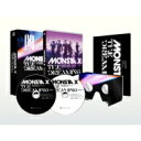 出荷目安の詳細はこちら商品説明「MONSTA X : THE DREAMING」Blu-ray&DVD 発売！モンスター級K-POPグループ、MONSTA X 6年の歩みと、現在進行形のトップへの挑戦を描き、全世界約70ヵ国で公開された映画「MONSTA X：THE DREAMING」が日本オリジナルを含む特典満載のBlu-ray&DVD！彼らの6年の歩みと挑戦、ファンへの熱い想い、そしてこの映画の為に収録された多くの楽曲パフォーマンスを収録！さらに、MEMORAL EDITIONには、Screen Xの限られた劇場のみで上映された3面スクリーンの本編映像が収録！そして、歌唱シーンがVRで観られるキットを日本専用で封入！MONSTA X初の記念すべき映画を日本オリジナル特典も含んだ豪華仕様のMEMORIAL BOXでぜひお楽しみください！全米ビルボードアルバムチャートトップ10にチャートインした3番目のK-POPグループ、MONSTA X初の映画「MONSTA X : THE DREAMING」。この映画は2021年12月8日より全世界約70ヵ国にて公開された。MONSTA Xは、2015年5月にミニアルバム『TRESPASS』で韓国でデビューし、2017年には国内でゴールデンディスク賞を受賞、日本では同年5月にシングル『HERO』でデビューを飾り、オリコンチャート2位を記録。その後、オリコンデイリーランキングで1位を記録したシングル『SPOTLIGHT』、2018年4月には日本1stアルバム『PIECE』を発売し、グループ初の日本ツアー『MONSTA X, JAPAN 1st LIVE TOUR 2018 “PIECE”』を4都市6公演で開催するなど韓国のみならず日本での精力的な活動によって人気を高め、2020年2月には、アメリカでフル・アルバム『ALL ABOUT LUV』を発売。ビルボードアルバムチャート5位を記録する快挙を達成。今回、この映画の為に収録された多くの楽曲、彼らのデビューから6年の歩みと、現在進行形のアメリカでの挑戦を記録した初の映画「MONSTA X : THE DREAMIN」が日本オリジナルを含む特典満載のBlu-rayによって遂に発売。メンバーそれぞれの独占インタビュー、アメリカでの活動中のプライベートなエピソード、この映画の為に収録された数々のヒット曲のスペシャルライブ映像など多彩な内容で構成された本作には、2021年12月10日のアメリカ発売アルバム『THE DREAMING』からの楽曲の初ライブ映像も収録。韓国、日本のみならず、世界への挑戦を続けるMONSTA X 初のこの記念すべき映画「MONSTA X : THE DREAMING」を特典満載のMEMORIAL BOXでお楽しみください！【初回生産限定盤】Blu-ray Disc2枚組+VR永続仕様 ：くるみワンピース箱仕様永続特典(封入) ：ブックレット中綴じ全40P+スマプラVRビューアー同梱【MEMORIAL EDITION Blu-ray BOX】■収録分数DISC1：本編+特典（劇場予告編、PR映像）計約90分DISC2：本編(Screen X ver.)+特典（秘蔵オフショット映像）計約98分■商品仕様DISC1：本編、劇場予告編、PR映像DISC2：本編(Screen X ver.) 、秘蔵オフショット映像封入特典・メモリアルフォトブック・スマプラVRビューアー(※1)(※1)劇中から厳選したライブシーンなどの11曲の楽曲シーンがVRで視聴できるスマプラVRアプリチケット&VRビューアー。VRコンテンツをダウンロードしたスマートフォンを付属のビューアーにセットしてVRの世界を体感できるサービスです。パノラマVR映像だけでなく、視差付VR(裸眼でスマートフォンを見ると同様の映像が2分割された画面に見え、ビューアーを通して見ると奥行きと没入感に浸れるような、“そこに自分が存在する”感覚が味わえるVRで、映像を楽しめます。(メーカー・インフォメーションより)