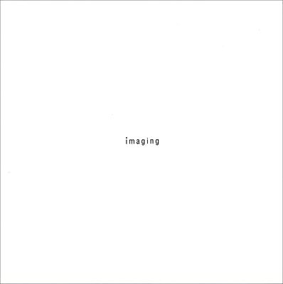 出荷目安の詳細はこちら内容詳細はじめにイメージありき。imagingとは、京都精華大学デザイン学部イラスト学科の基本実習科目「イメージ表現」の呼称。あるモチベーションから生まれた視覚イメージは、また新たなモチベーションとなり、次のイメージを生み出していきます。手作業による創作行為の連鎖を通して、自己表現のビジョンが生成されていくのです。本書は、京都精華大学美術学部デザイン学科（第一教室）から現・デザイン学部イラスト学科まで、約50年にわたり行われてきた「イメージ表現」の教育実績をまとめた一冊。イメージ表現論考、デザイン教育の基本方針、授業のレジュメのほか、学生が制作した課題作品を掲載。創造力の源泉を知る、学びの記録になっています。