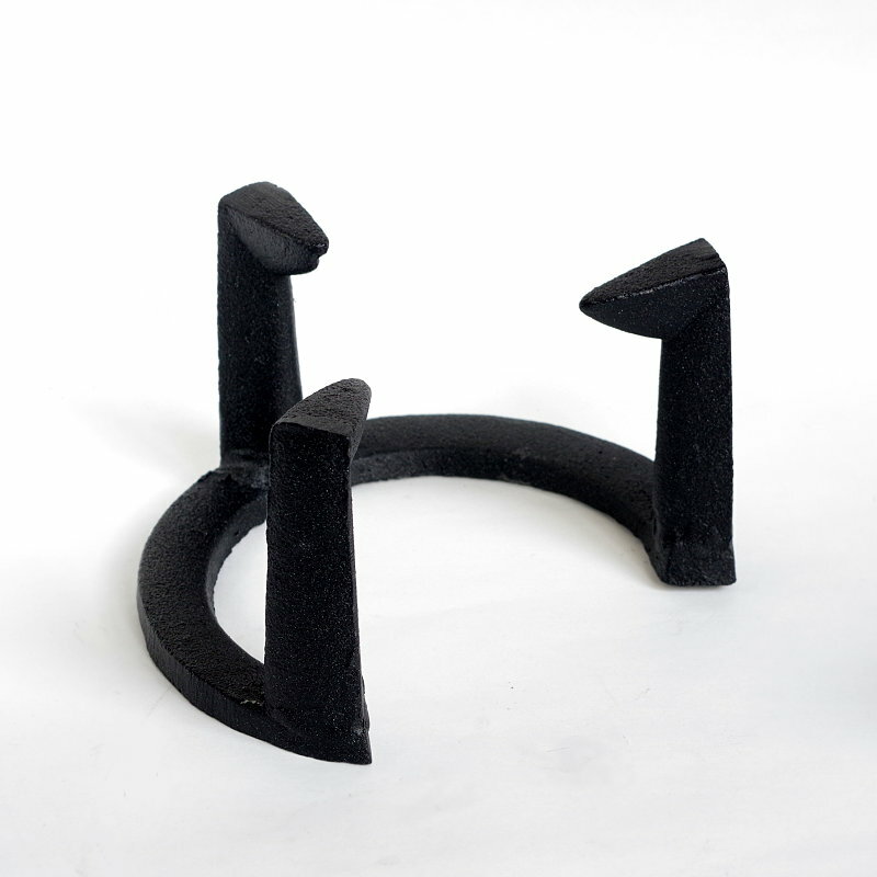 【数量限定】南部鉄製　五徳 ごとく 中サイズ 国産品 厳選火鉢道具 五徳 灰ならし 火箸 鉄瓶 炭箱 他多数品揃え