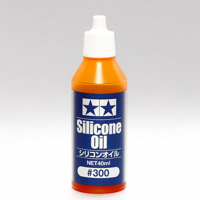 温度による粘度変化が少ないシリコン製のオイルです。オイル硬度は#250-600までを50番刻み、#700-1000までは100番刻みにすることで繊細なセッティングが可能になります。ダンパーオイルとしてはもちろん、#700-1000はオイル封入式のギヤデフにも使えます。オイルのカラーは橙色。 ★ポリボトル入り、容量40cc