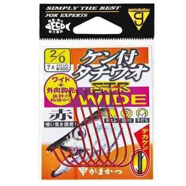 仕様表「ワイド」+「外向き鈎先」による抜群の鈎掛かり。 コンタクト性を高めた攻撃的な鈎先が、低活性時の喰い渋りや「止め」の際に出る小さなアタリも瞬時にフックアップ。 エサのズレを防ぐ「デカケン」仕様。 抜群の貫通性能を発揮する「ナノスムースコート」。 平打 管付 ナノ・スムース・コート(NANO SMOOTH COAT)摩擦抵抗の劇的減少強い撥水性能。 PTFE(ポリテトラフルオロエチレン Polytetrafluoroethylene)複合表面処理加工。 2本ケン付 品番: 68824 号数: 2/0 入数: 7本
