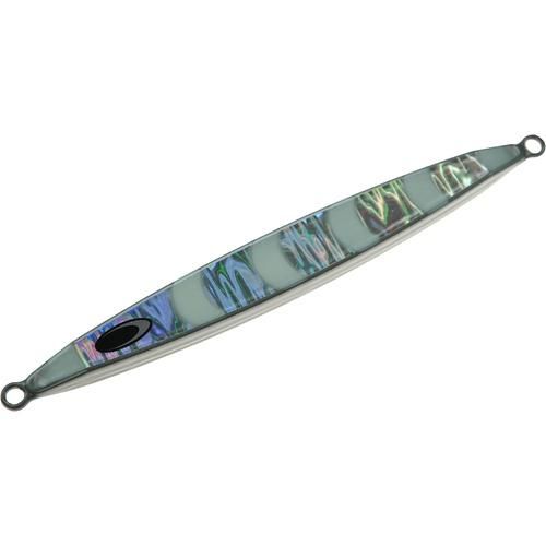 ウエイト: 100gサイズ: 135mm幅: 15mmカラー: ナクイグロー あたかも浮遊しているが如く漂うことがショートの特徴! センターバランス、左右非対称の鉄素材が鉛のショートジグでは演出できない安定した水平姿勢を作り、青物のバイトを誘発させます。 操作性の良さから意のままに操ることができ、スローからショートジャーク、早巻き等オールマイティに対応できます。 カラー: [ グレー系 ] ルアーの種類: [ メタルジグ ]