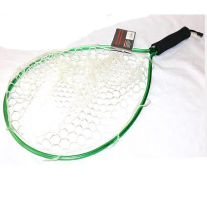 魚へのダメージを抑えるラバー仕様の小型ランディングネット。 魚を優しくキャッチできるラバー素材 コンパクトなサイズで持ち運びやすい スペック サイズ: 580×315mm 重さ: 不明 カラー: 不明