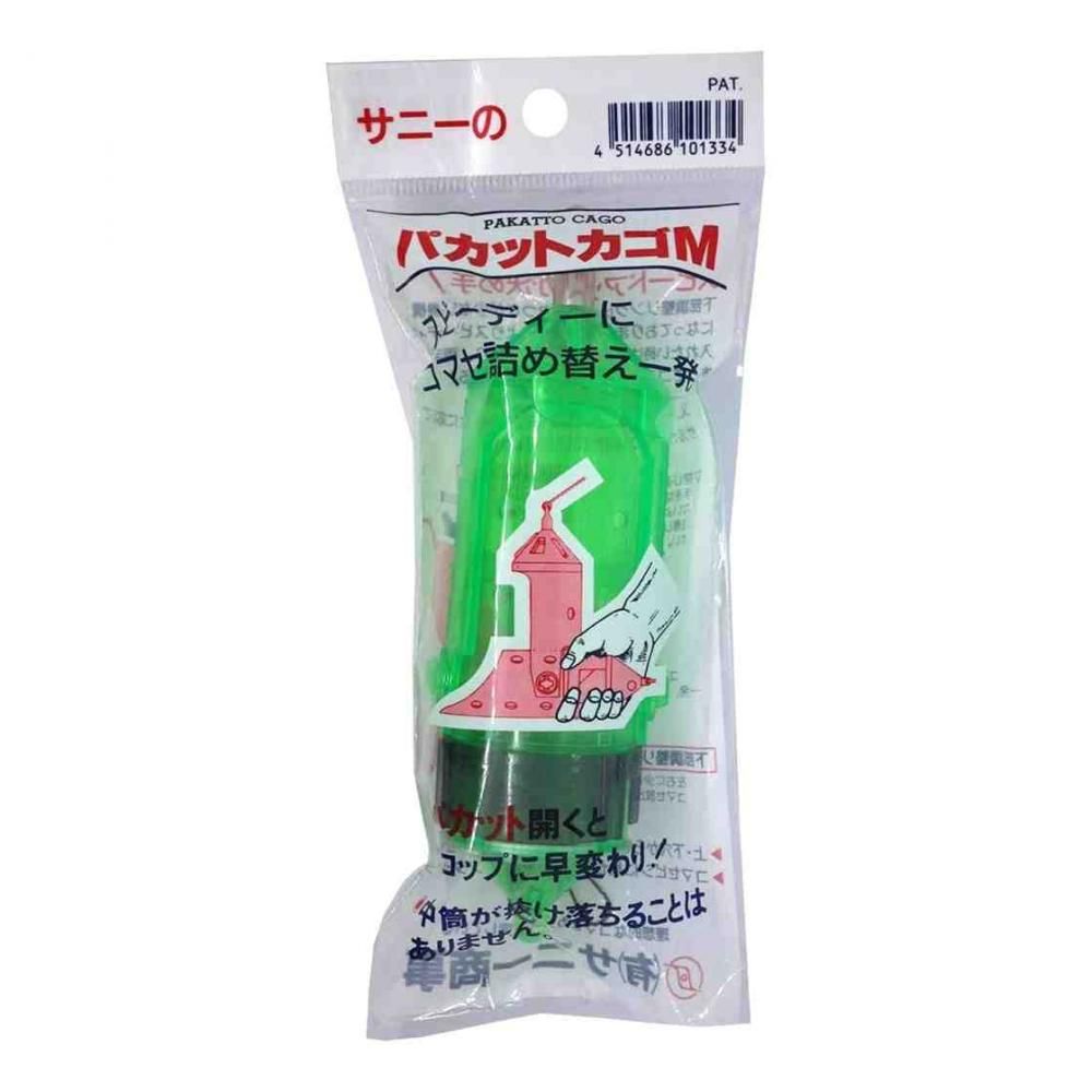 コマセの詰め替えが簡単に行えるアイテム。手返しの速さが特徴で、さまざまな釣りスタイルに対応。 ワンタッチでコマセの詰め替えが可能 豊富な種類を取り揃え サビキ、投げ、磯、船釣りに対応 スペック サイズ: 直径38×80mm
