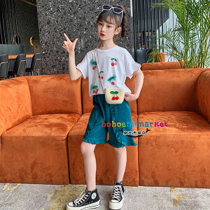 韓国子供服 かわいい 夏服 チェリー柄 Tシャツ 半袖 ショーツ 上下セット 女の子 セットアップ 普段着 通学 夏着 キッズ パンツセット トップス ボトムス レジャー 旅行 リゾート イベント 誕生日 結婚式 綿 着心地良い 人気 2点セット 110cm 120cm 130cm 140cm 150cm 160cm