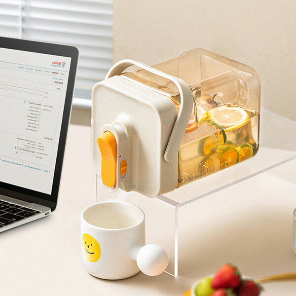 送料無料 冷水筒 水差し 2.3L 3.5L 春 夏 秋 冬 麦茶ポット ドリンクボトル お茶ボトル 耐冷 大容量 洗..