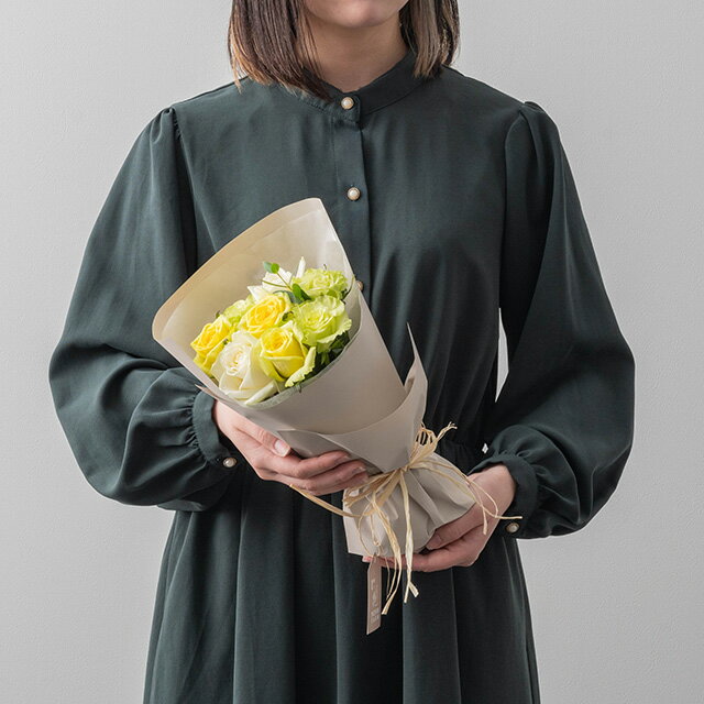 お歳暮 花 ブーケ ギフト送料無料 ホシファーム フリルブーケ ホワイトイエローグリーン 8本(FMW-04B)【内祝い プレゼント 生花 ブーケ 切り花 ばら バラ 薔薇 イエロー ホワイト グリーン 出産 結婚 お祝い 祝い お返し