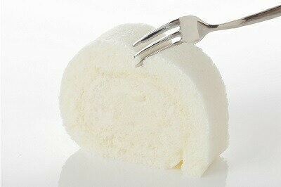 石屋製菓『白いロールケーキ』