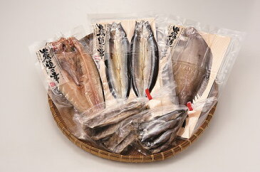 【送料無料】北海道産開き干物セットA（さんま、なめたがれい、ほっけ、こまい、ししゃも）　【札幌中央卸売市場】【父の日】【札幌場外市場】【干物】【海鮮グルメ】【お取り寄せ】