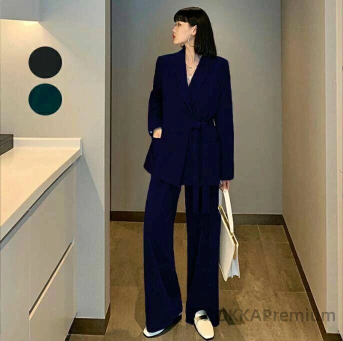 付属品：なし 生地厚さ：普通 柔らかさ：普通 カラー：画像より 素材：棉、ポリエステルなど 商品内容：2点セット ジャケット+パンツ 当店は他の店舗と在庫を共有し、商品の販売をおこなうとおりますため、ご注文をいただいた商品が在庫切れの状態になっている可能性をご承知おきください。通常の商品は発送まで約4-6間を予想しておりますが、発送前には全ての商品を精密に検査いたしますが、万一商品の汚損?破損?故障や在庫不足の状況が発生した場合は、当店より3営業日以内に電話または電子メールにてご連絡いたします。その際はご不便をおかけいたしますが、ご了承のほどよろしくお願いいたします。付属品：なし 生地厚さ：普通 柔らかさ：普通 カラー：画像より 素材：棉、ポリエステルなど 商品内容：2点セット ジャケット+パンツ 当店は他の店舗と在庫を共有し、商品の販売をおこなうとおりますため、ご注文をいただいた商品が在庫切れの状態になっている可能性をご承知おきください。 通常の商品は発送まで約4-6間を予想しておりますが、発送前には全ての商品を精密に検査いたしますが、万一商品の汚損?破損?故障や在庫不足の状況が発生した場合は、当店より3営業日以内に電話または電子メールにてご連絡いたします。その際はご不便をおかけいたしますが、ご了承のほどよろしくお願いいたします。