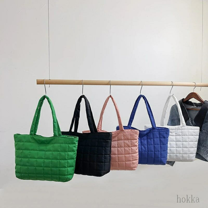 Rakuten - 【送料無料】肩掛け 手提げ クロス ショルダー シンプル バッグ 韓国風 大容量バッグレディース レジャー レディース