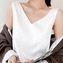 【送料無料】ノーカラー 襟なし Vネック 腕出し 袖なし 裾イン 普通丈トップス 夏 春 インナー レディース タンクトップ サテン