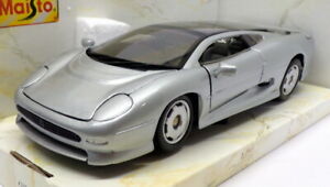 【送料無料】ホビー 模型車 車 レーシングカー ジャガーシルバースケールモデルmaisto 124 scale model car 31907 1992 jaguar xj220 silver