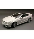 ホビー　模型車　車　レーシングカー メルセデスホワイトmercedes sl 63 amg 2009 white 118