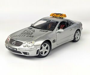 ホビー　模型車　車　レーシングカー ベンツキャビネットmaisto mercedesbenz sl55 amg safety car cret 118