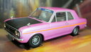 vanguards 143 va04108 ford cortina mk2 metallic violetフォードコルチナメタリックパープル※注意※NYからの配送になりますので2週間前後お時間をいただきます。人気の商品は在庫が無い場合がございます。ご了承くださいませ。サイズの種類の商品は購入時の備考欄にご希望のサイズをご記載ください。　携帯メールでの登録ですと楽天からのメールが届かない場合がございます。