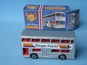 ホビー　模型車　車　レーシングカー マッチバスロンドンシルバーボディベルガーラベルボックスオンmatchbox sf17 londonien bus silver body berger etiquettes rare et cret