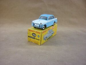 【送料無料】ホビー　模型車　車　レーシングカー オリジナルビンテージオリジナルモデルdinky toys triumph herald en boite originale n 189 vintage original model