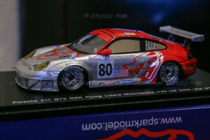 【送料無料】ホビー 模型車 車 レーシングカー ポルシェフライングリザードルマンスパークporsche 911gt3 rsr n80 flying lizard 13 24h du mans 2005 spark 143