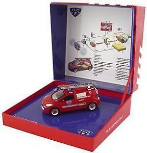 【送料無料】ホビー　模型車　車　レーシングカー プジョーロッソpeugeot h2o norev rosso 143