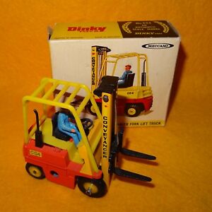 【送料無料】ホビー　模型車　車　レーシングカー ビンテージフォークリフトボックスvintage meccano dinky toys 404 conveyancer chariot elevateur a fourche metalliques vehicule boxed