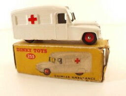 【送料無料】ホビー　模型車　車　レーシングカー ボックスdinky toys gb n 253 daimler ambulance en boite