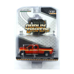 【送料無料】ホビー　模型車　車　レーシングカー シボレーシルバラードgreenlight 46020a chevrolet silverado 3500hd fdny dually pilotes 164