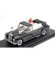 【送料無料】ホビー 模型車 車 レーシングカー メルセデスパパジョヴァンニmercedes 300 d papa giovanni xxiii wfigure ...