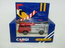 corgi juniors j7 erf fire engine rouge amp; argent neuf en boite scelleeコーギージュニアレッドボックス※注意※NYからの配送になりますので2週間前後お時間をいただきます。人気の商品は在庫が無い場合がございます。ご了承くださいませ。サイズの種類の商品は購入時の備考欄にご希望のサイズをご記載ください。　携帯メールでの登録ですと楽天からのメールが届かない場合がございます。