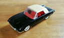 【送料無料】ホビー 模型車 車 レーシングカー フォードサンダーバードカブリオレford thunderbird 1961 cabriolet solido 143(3)
