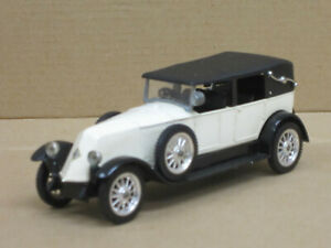 【送料無料】ホビー　模型車　車　レーシングカー ブラックホワイトボックスルノーrenault 40 cv 1926 in noirblanc, solido, o neuf dans sa boite, 143