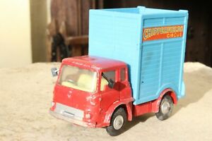 【送料無料】ホビー 模型車 車 レーシングカー コーギーキリンcorgi 503 chipperfields giraffe transporter bon etat 1960 s