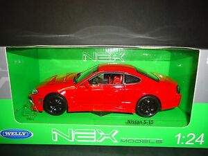 【送料無料】ホビー　模型車　車　レーシングカー シルビアwelly nissan 240sx silvia s15 rouge 124