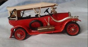 ホビー　模型車　車　レーシングカー ＃レッドリストアdugu tacot miniautotoys 7 itala 1912 rouge a restaurer 2535