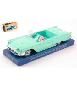 【送料無料】ホビー　模型車　車　レーシングカー フォードサンダーバードアドリアドライバーford thun..