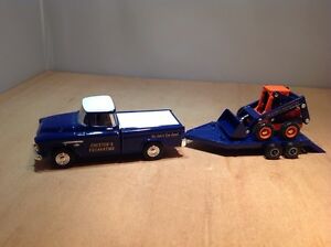 【送料無料】ホビー　模型車　車　レーシングカー チェスターシボレーピックアップバケットローダー