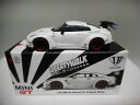 【送料無料】ホビー 模型車 車 レーシングカー ポンドミニハンドルハンドルスケールモデルマットnissan gtr r35 lb works matte whi...