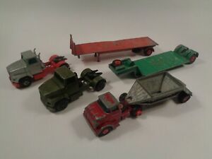 ホビー　模型車　車　レーシングカー マッチキングサイズフォードトターmatchbox lesney king size ford tracteur lowloader 1973